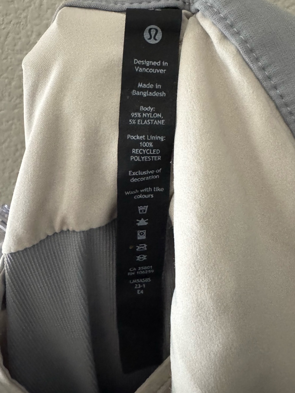 Lululemon 2023 Commission Slim Fit Pants 32 Gray Athleisure Casual Golf Travel - Picture 12 of 12